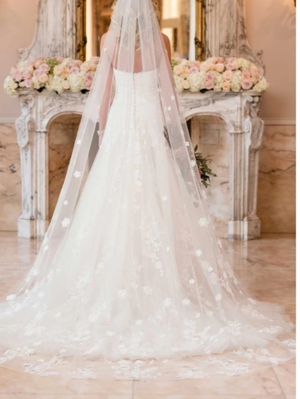 Essence of Australia veil AVL0027